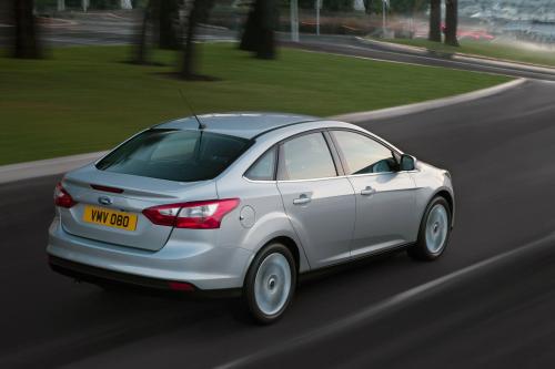 Ford Focus (2011) - picture 32 of 33