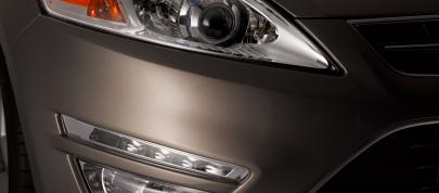 Ford Mondeo (2011) - picture 31 of 35