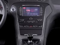 Ford Mondeo (2011) - picture 29 of 35