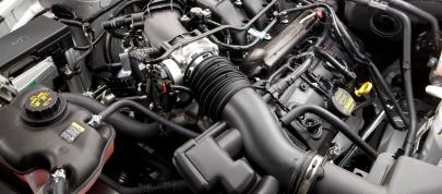Ford Mustang V-6 (2011) - picture 7 of 19