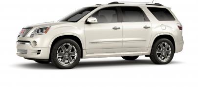 GMC Acadia Denali (2011) - picture 4 of 6