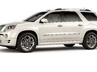 GMC Acadia Denali (2011)