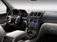 GMC Acadia Denali (2011) - picture 6 of 6