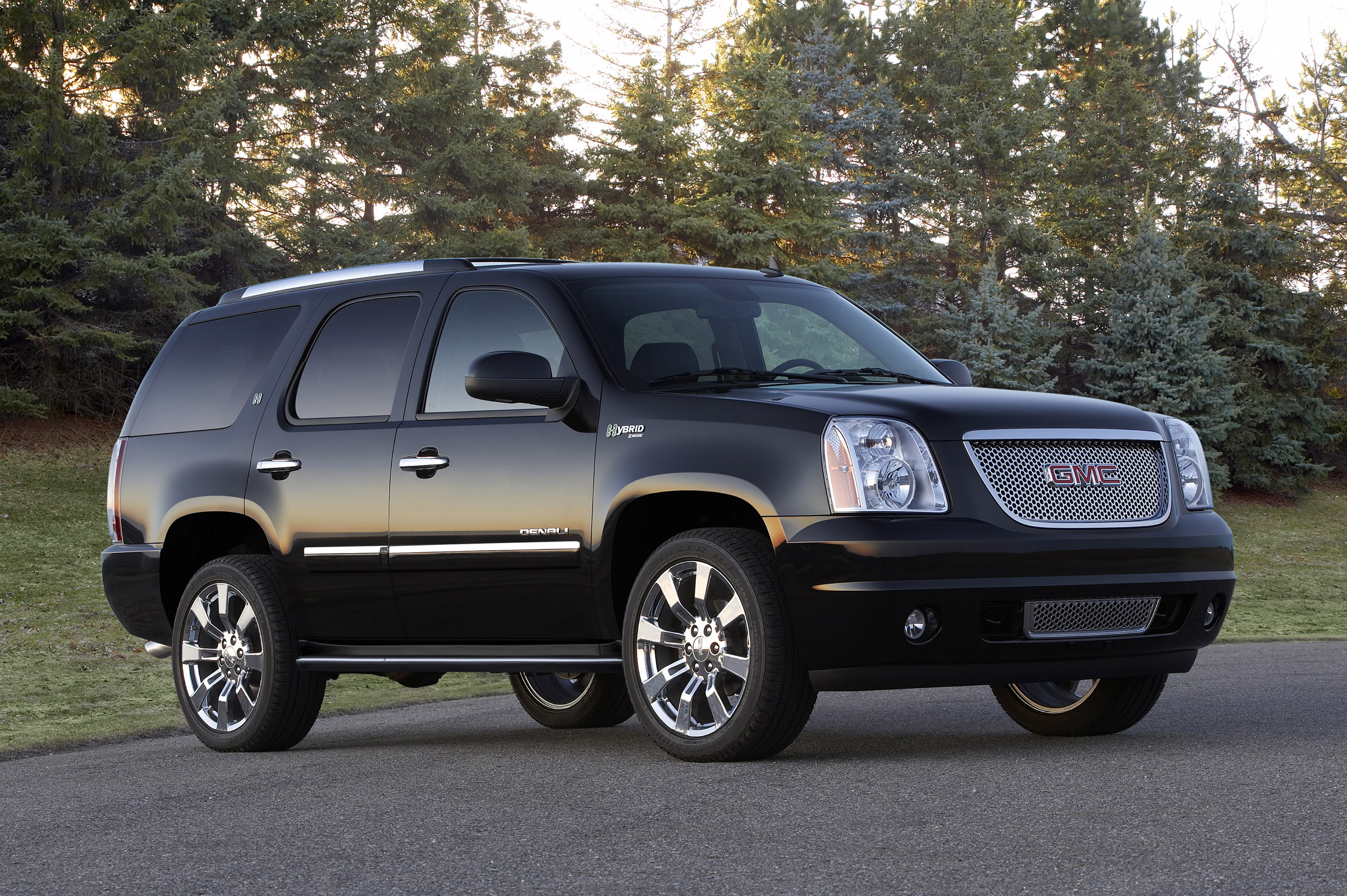 GMC Yukon Denali Hybrid