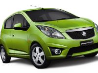 Holden Barina Spark CDX (2011) - picture 2 of 2