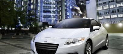 Honda CR-Z Sport Hybrid Coupe (2011) - picture 4 of 13