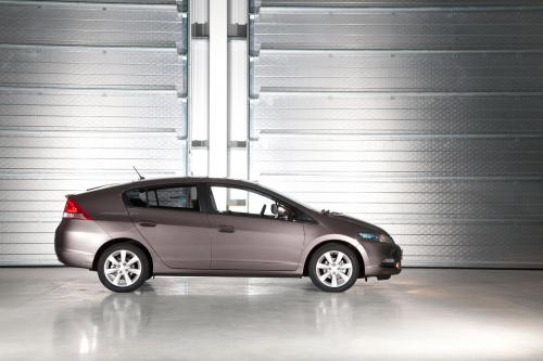 Honda Insight hybrid (2011) - picture 1 of 3