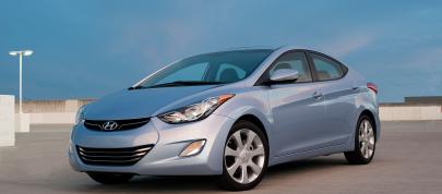 Hyundai Elantra (2011) - picture 7 of 15