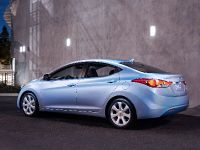 Hyundai Elantra (2011) - picture 2 of 15