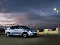 Hyundai Elantra (2011) - picture 7 of 15