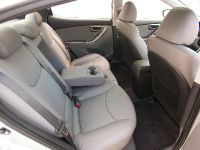 Hyundai Elantra (2011) - picture 11 of 15
