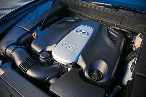 Hyundai Equus (2011) - picture 17 of 22