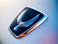 Hyundai Equus (2011) - picture 2 of 22