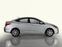 Hyundai Solaris (2011) - picture 6 of 12
