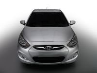 Hyundai Solaris (2011) - picture 8 of 12