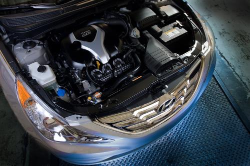 Hyundai Sonata 2.0T (2011) - picture 1 of 11