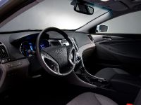 Hyundai Sonata Hybrid (2011)