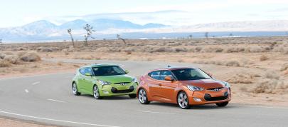 Hyundai Veloster (2011) - picture 15 of 25