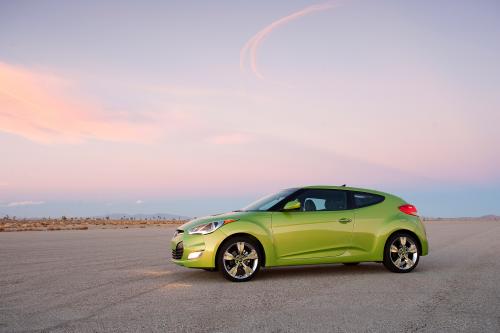 Hyundai Veloster (2011) - picture 8 of 25