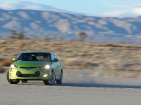 Hyundai Veloster (2011) - picture 11 of 25