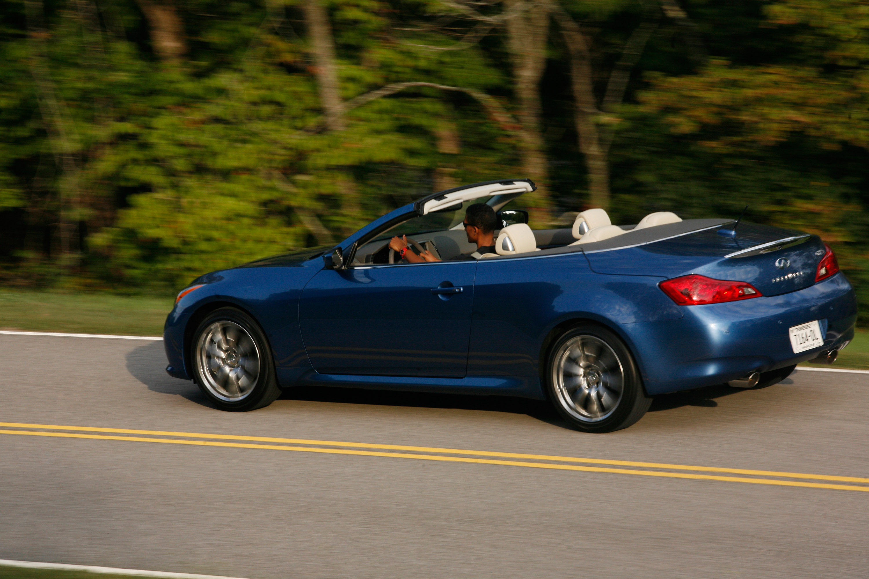 Infiniti G37 Convertible