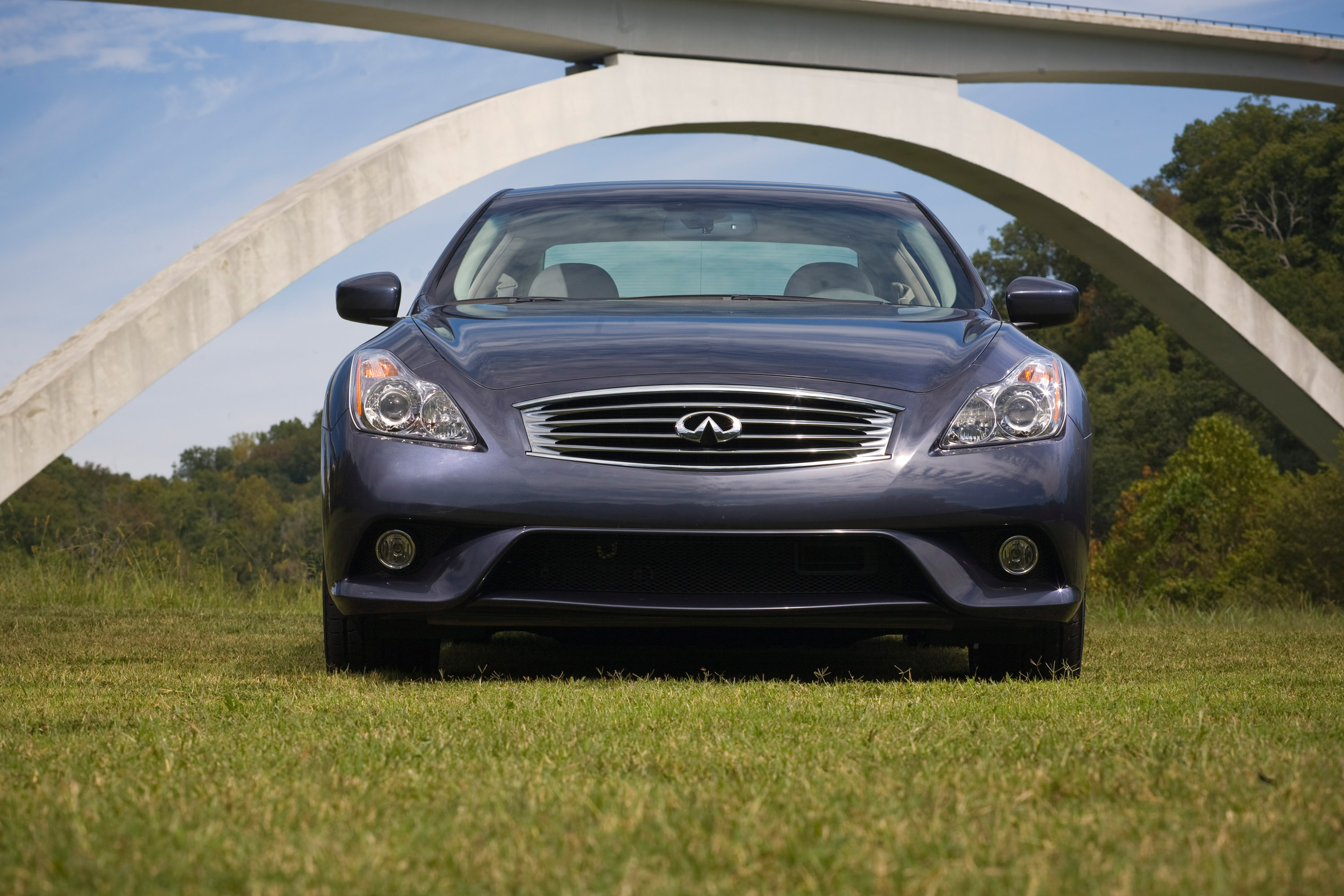 Infiniti G37 Coupe AWD Sport