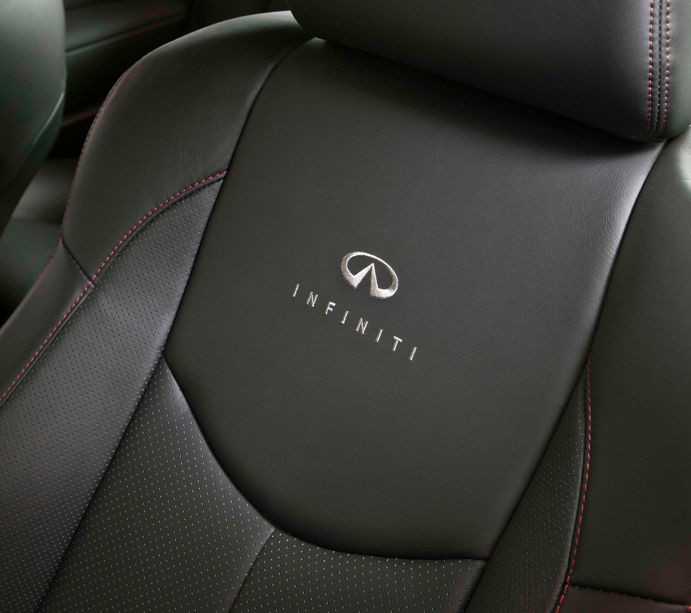 Infiniti IPL G Coupe