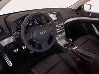 Infiniti IPL G Coupe (2011) - picture 10 of 11