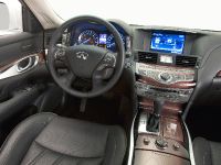 Infiniti M35h (2011) - picture 4 of 6