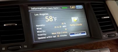 Infiniti QX56 (2011) - picture 36 of 56