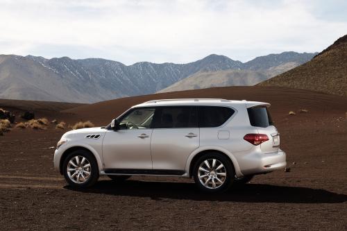 Infiniti QX56 (2011) - picture 8 of 56