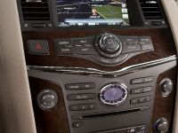 Infiniti QX56 (2011) - picture 29 of 56