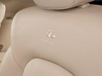 Infiniti QX56 (2011)