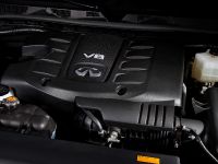 Infiniti QX56 (2011) - picture 53 of 56