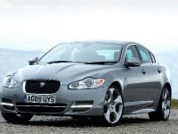 Jaguar XF (2011) - picture 1 of 5