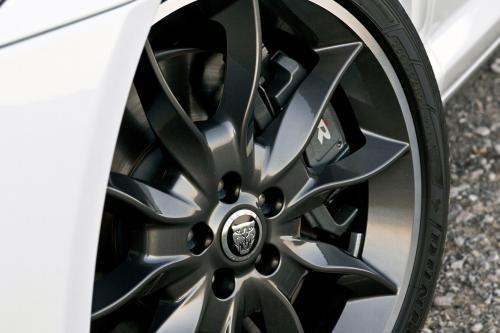 Jaguar XFR (2011) - picture 16 of 16