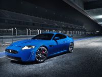 Jaguar XKR-S (2011) - picture 1 of 4