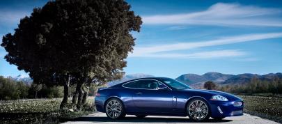 Jaguar XKR (2011) - picture 20 of 26