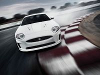 Jaguar XKR (2011) - picture 6 of 26