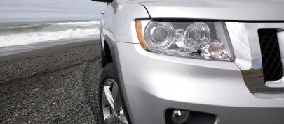 Jeep Grand Cherokee (2011) - picture 15 of 40