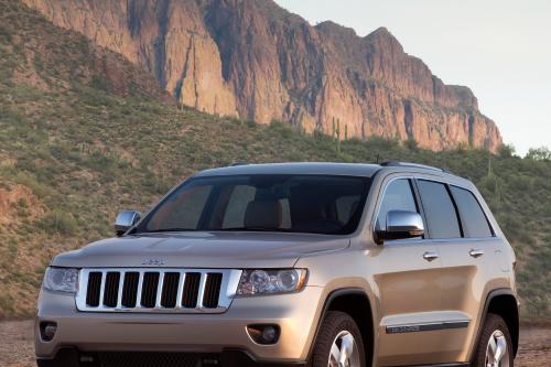 Jeep Grand Cherokee (2011) - picture 17 of 40