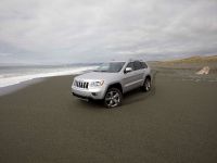 Jeep Grand Cherokee (2011) - picture 14 of 40