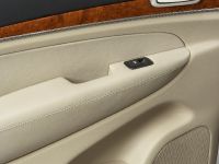 Jeep Grand Cherokee (2011) - picture 27 of 40
