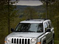 Jeep Patriot (2011) - picture 19 of 28