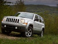 Jeep Patriot (2011) - picture 22 of 28