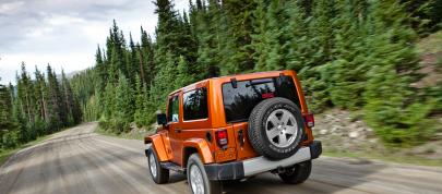 Jeep Wrangler (2011) - picture 7 of 27