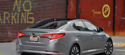 Kia Optima (2011) - picture 4 of 22
