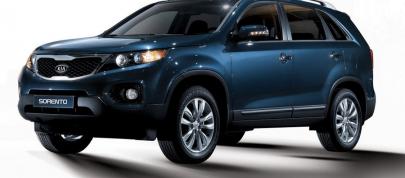 KIA Sorento (2011) - picture 4 of 48