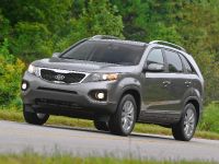 KIA Sorento (2011) - picture 19 of 48