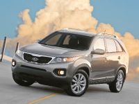 KIA Sorento (2011) - picture 27 of 48